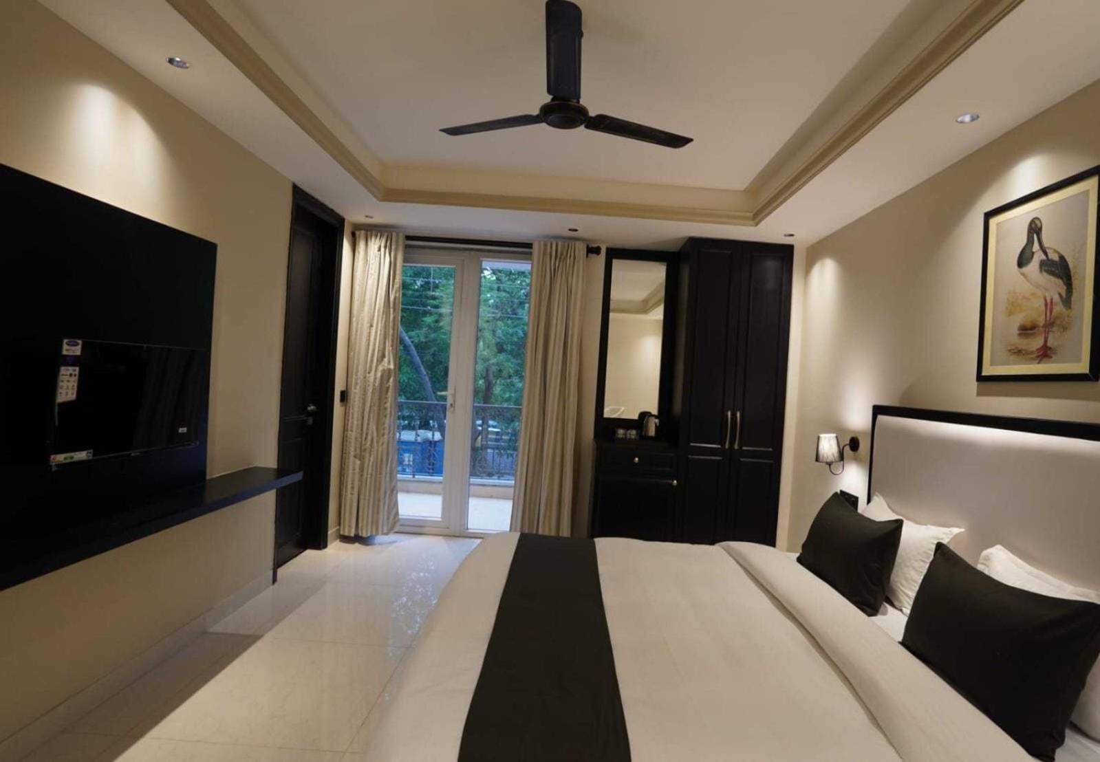 Lite Grand 4* New Delhi